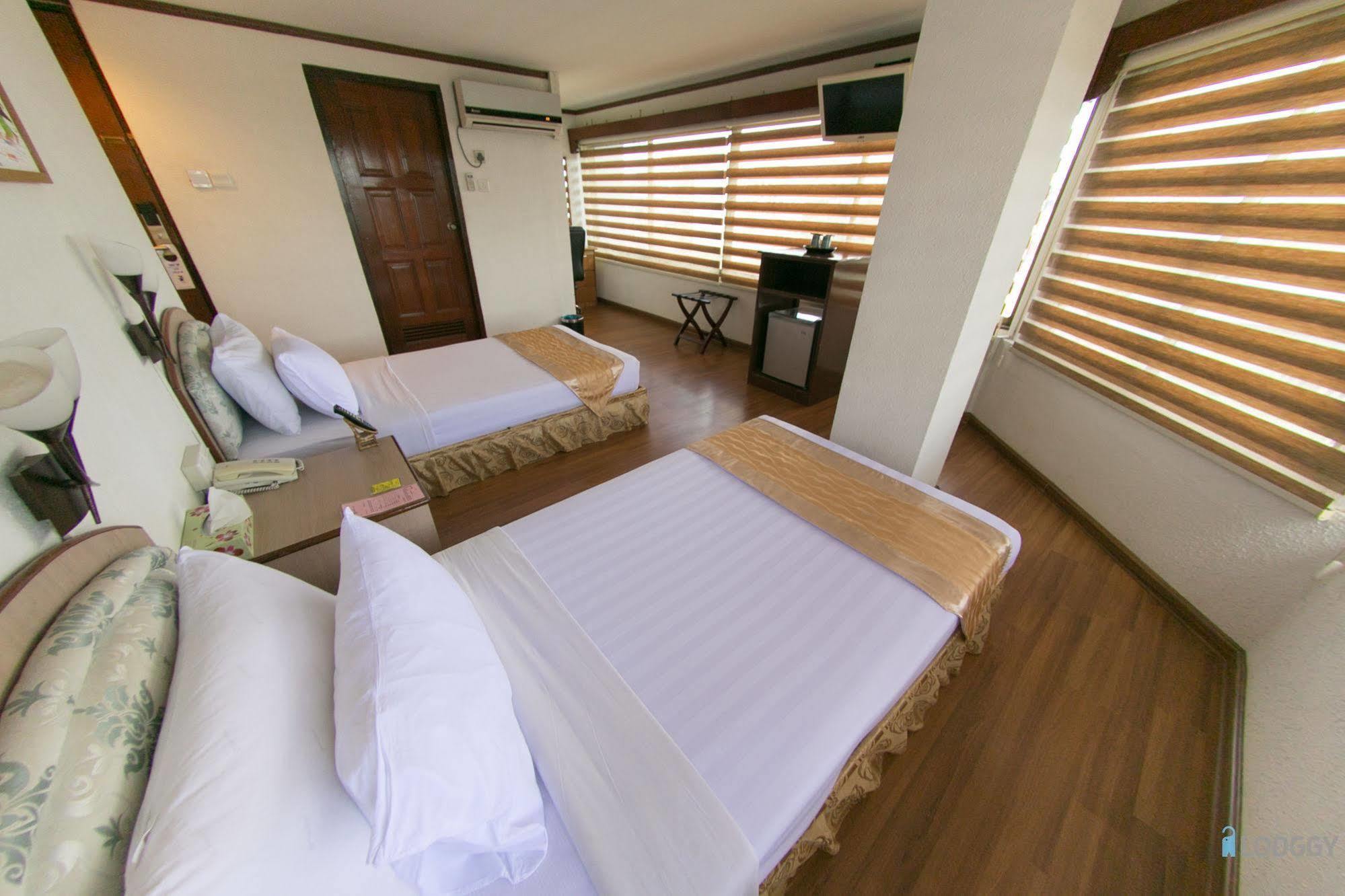 Bed and Breakfast Backpackerz @ Orchid à Yangon Extérieur photo